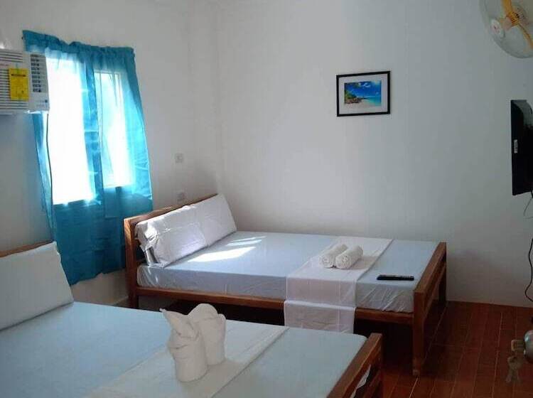 هتل Casa Montemar Heights