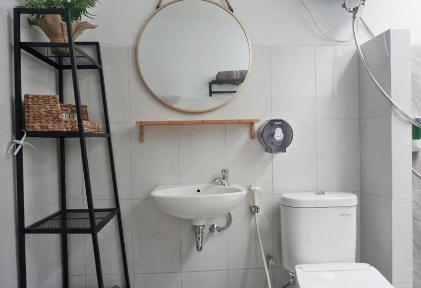 호텔 Collection O 9 Villa Ubud Anyer