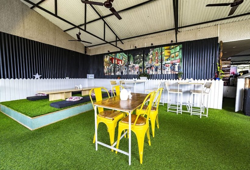 בית מלון כפרי Cygnett Inn La Maison