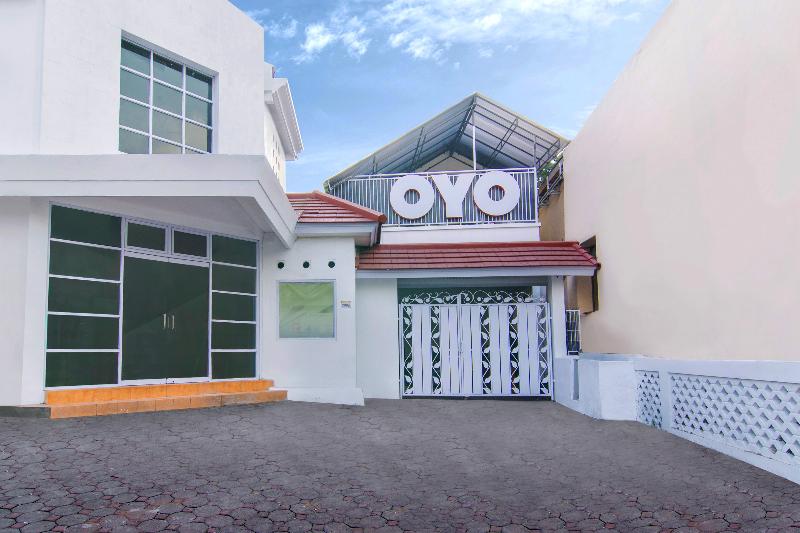 בית מלון כפרי Dinda Guesthouse By Oyo Rooms