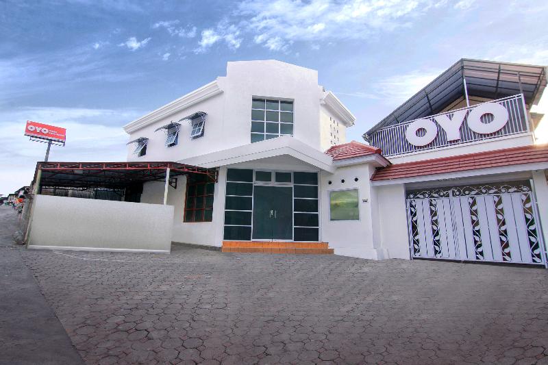 בית מלון כפרי Dinda Guesthouse By Oyo Rooms