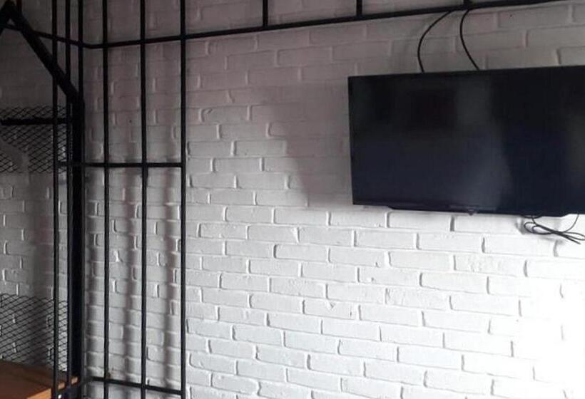 בית מלון כפרי Reddoorz Plus @ Doorman Guest House