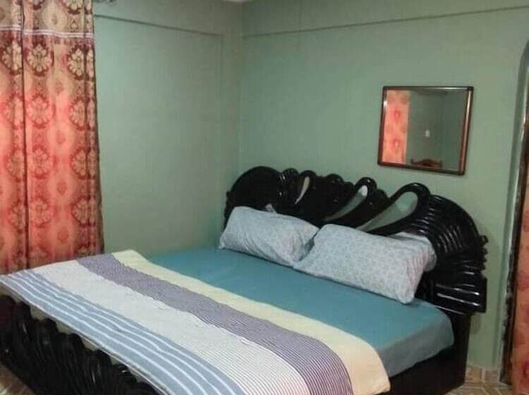 هتل Gya Son Royal Guesthouse