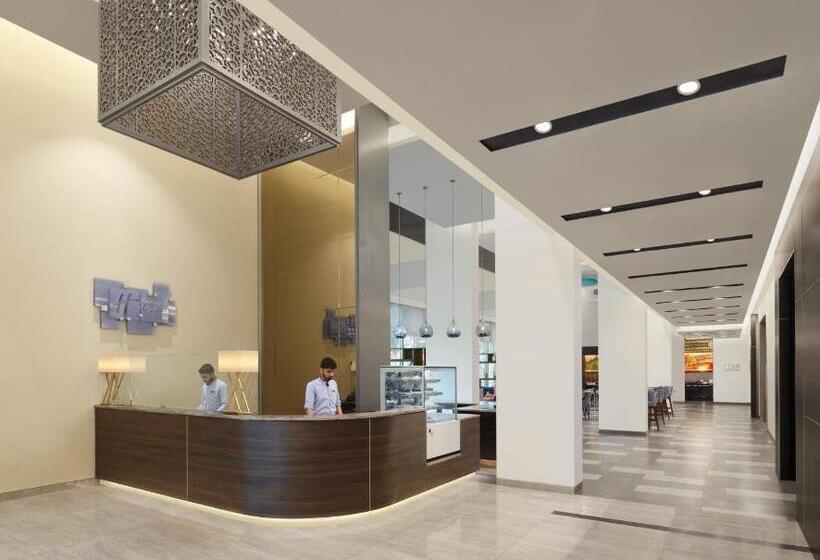 Отель Holiday Inn Express Kolkata Airport, An Ihg