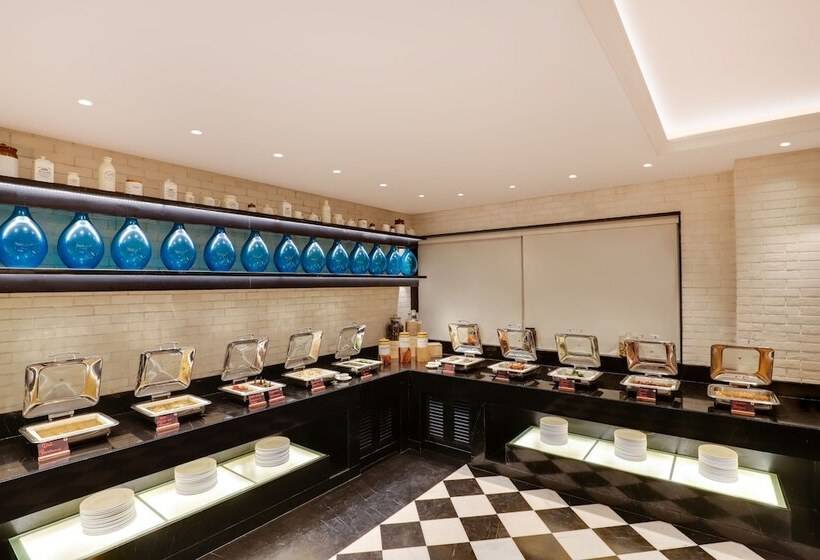 هتل Lemon Tree Premier, Mumbai International Airport