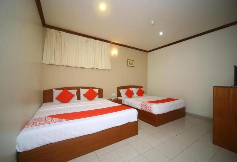 فندق London By Oyo Rooms