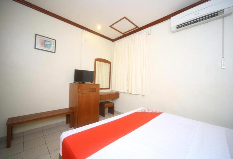 فندق London By Oyo Rooms