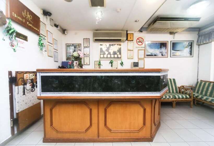 Отель Lutana By Oyo Rooms