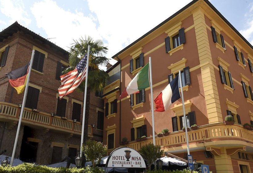 בית מלון כפרי Misa