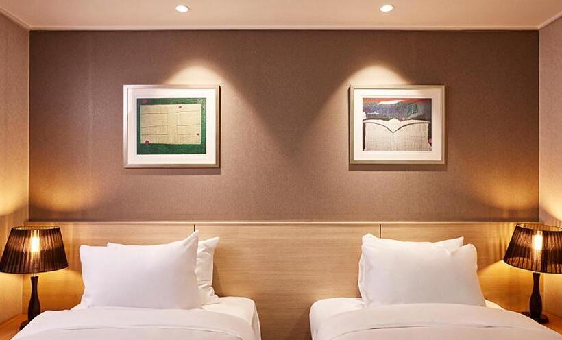 בית מלון כפרי New Raon Stay