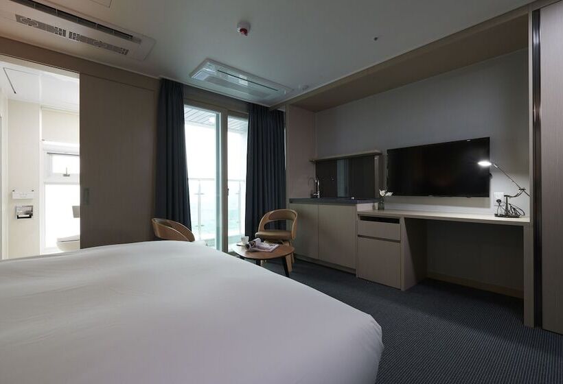 בית מלון כפרי New Raon Stay