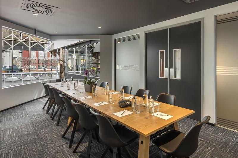 호텔 Oaks Wellington