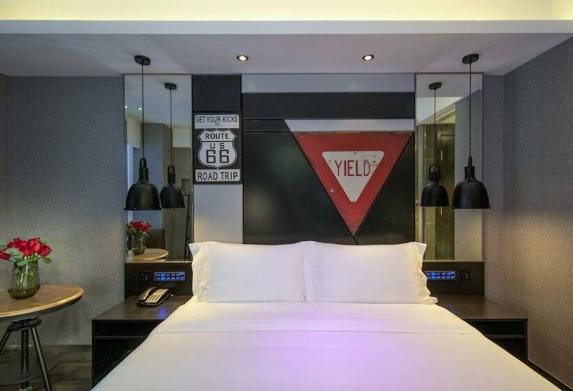 Orange Hotel Select North Railway