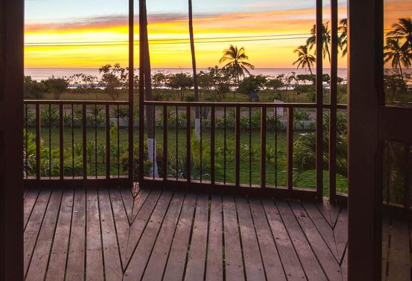 فندق Playa Junquillal Eco Resort