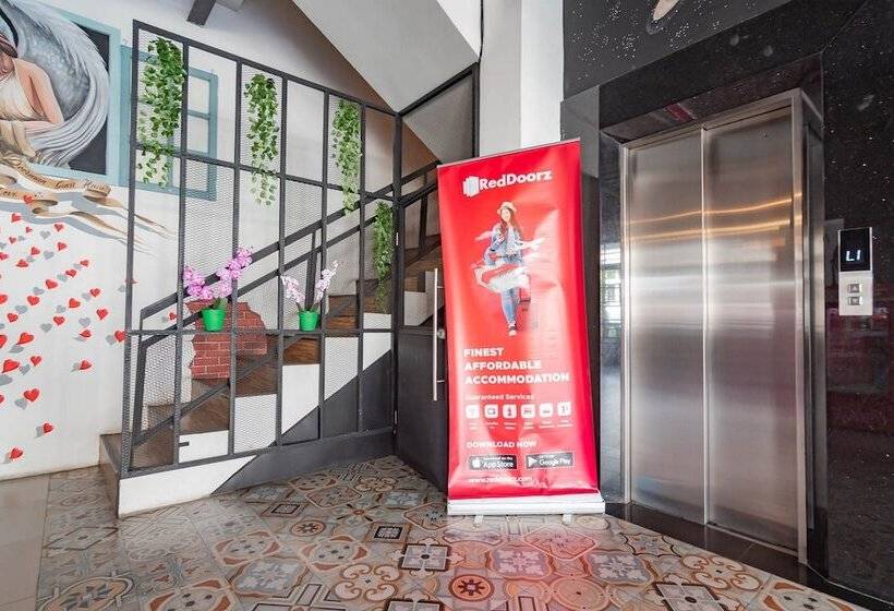 בית מלון כפרי Reddoorz Plus @ Doorman Guest House