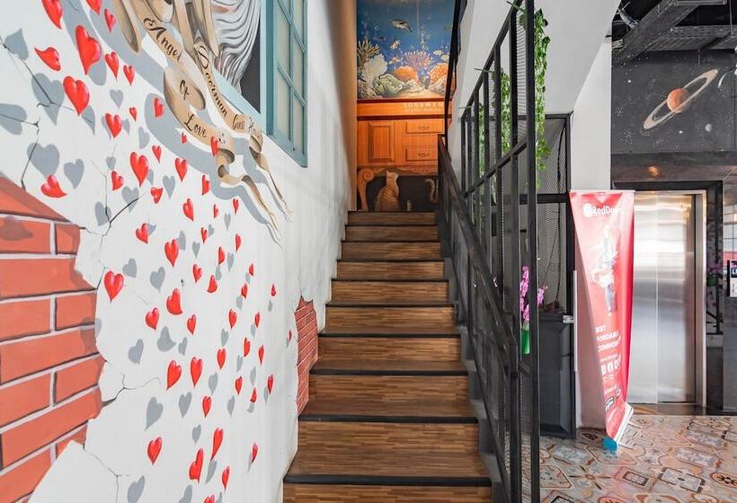 בית מלון כפרי Reddoorz Plus @ Doorman Guest House