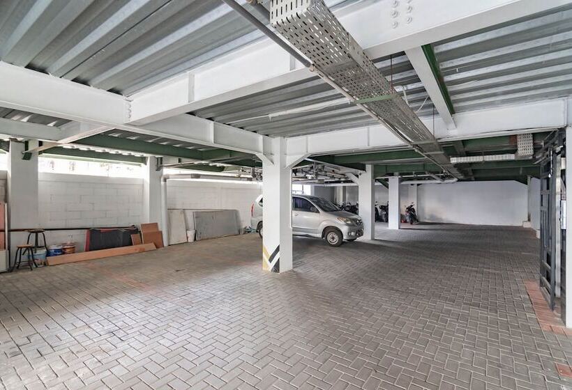 בית מלון כפרי Reddoorz Plus @ Doorman Guest House