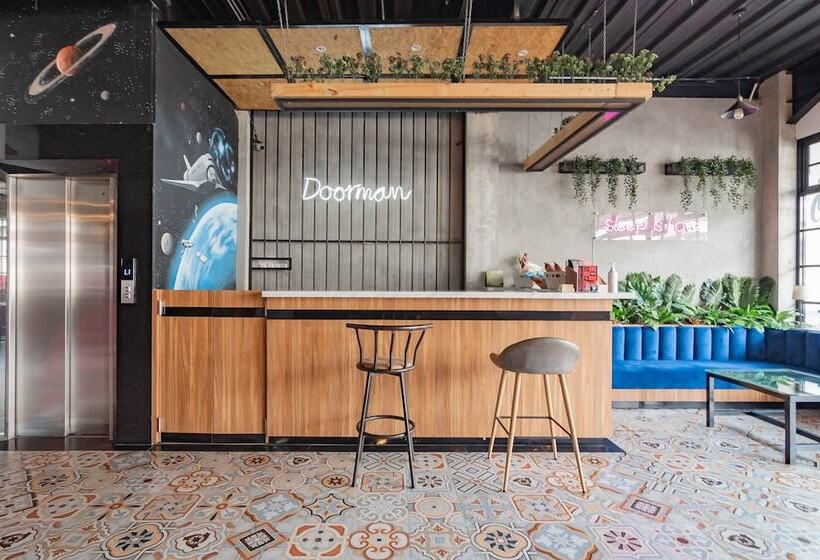 בית מלון כפרי Reddoorz Plus @ Doorman Guest House