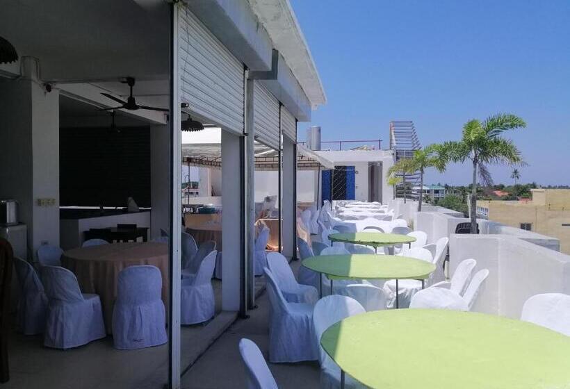 هتل Rupert A Baler