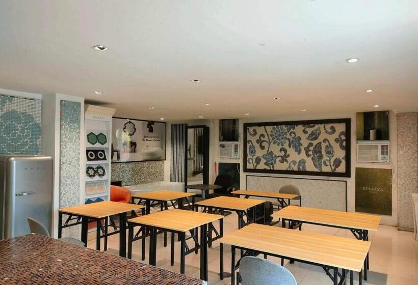 هتل Rupert A Baler