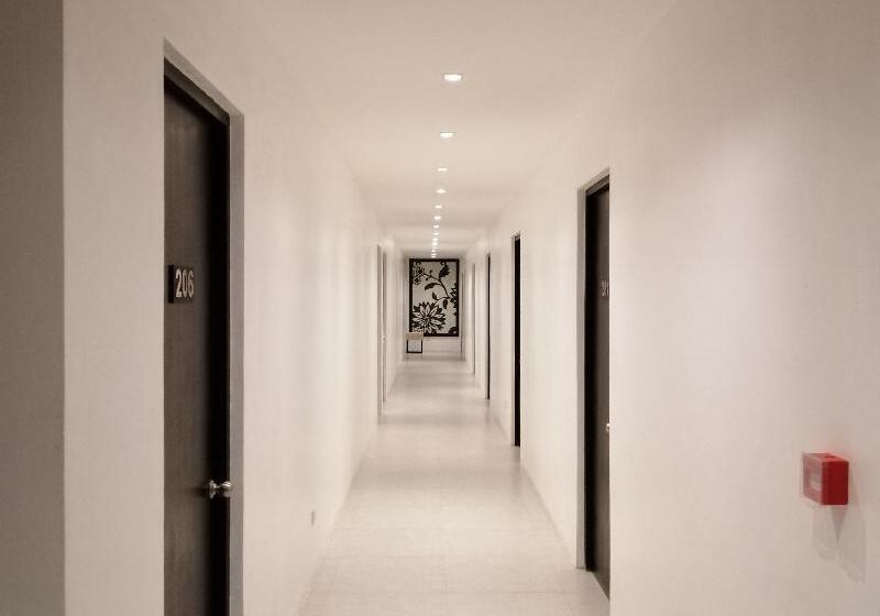 هتل Rupert A Baler