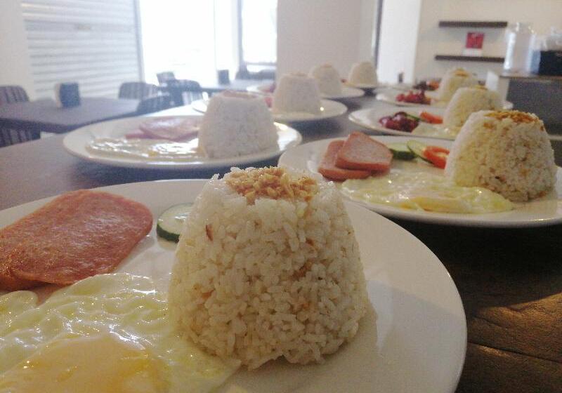 هتل Rupert A Baler