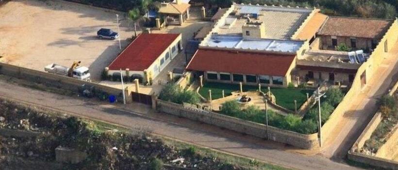 בית מלון כפרי Agriturismo Le Calie