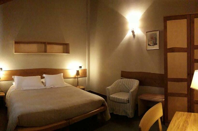 בית מלון כפרי Sostio A Levante