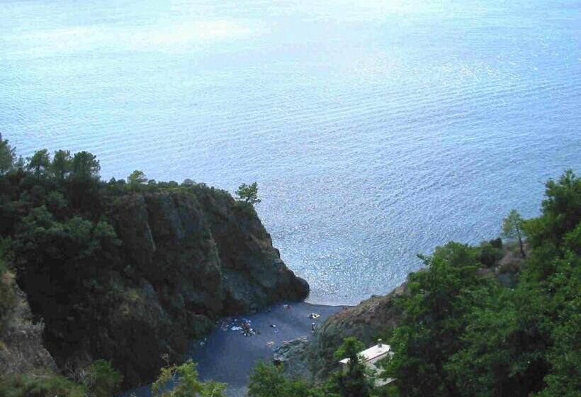 בית מלון כפרי Sostio A Levante