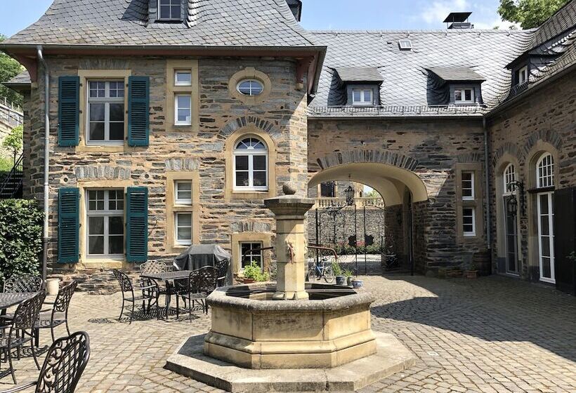 فندق Schloss Lieser, Autograph Collection