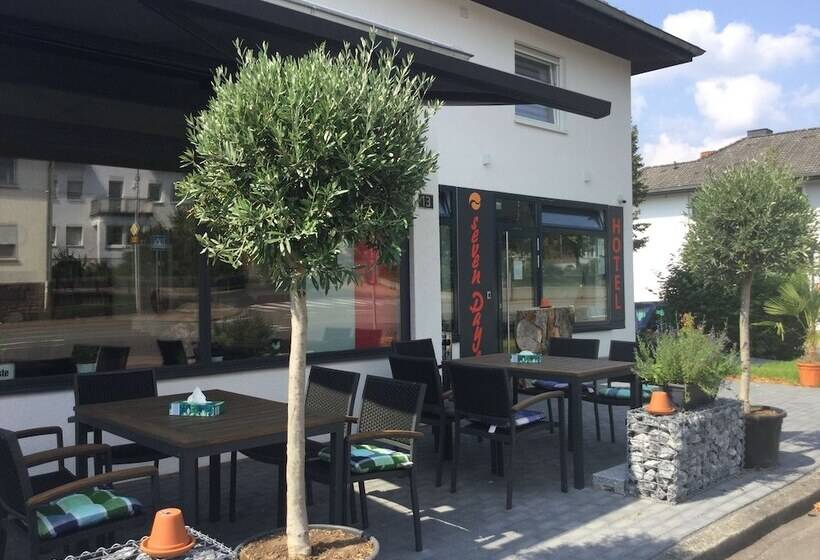 Sevendays Hotel And Boardinghouse Kirchheim