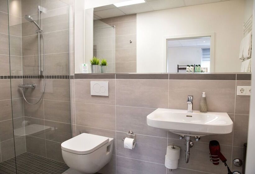 Sevendays Hotel And Boardinghouse Kirchheim