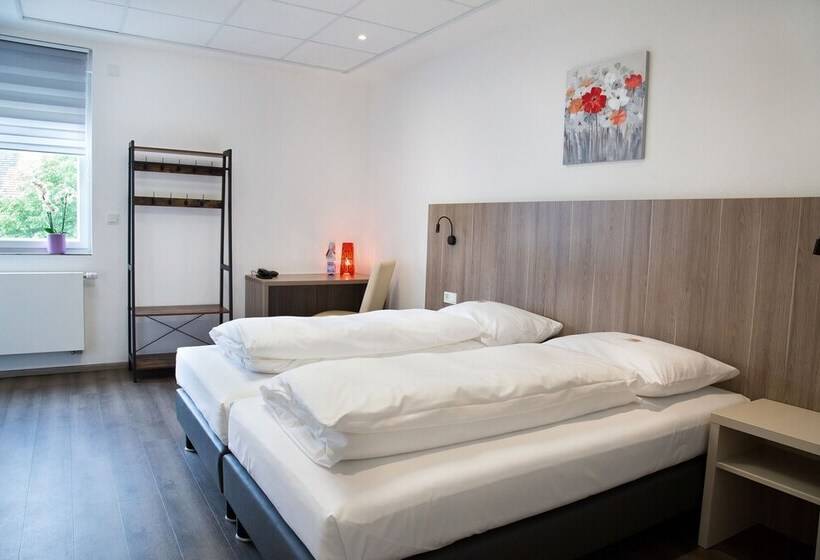 Sevendays Hotel And Boardinghouse Kirchheim