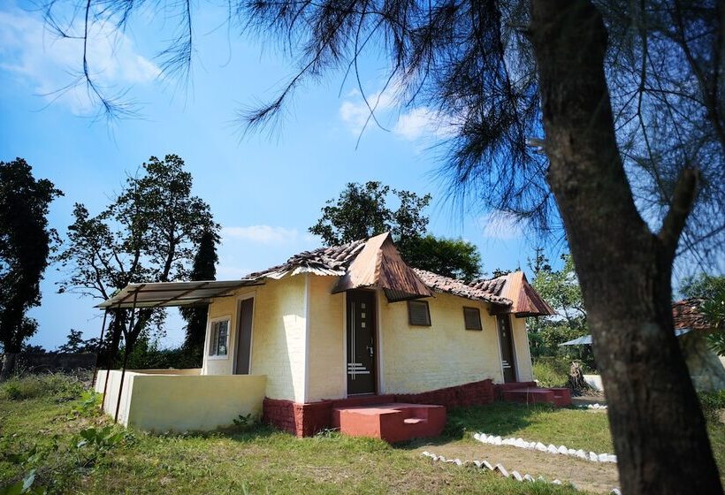 בית מלון כפרי Tribal Wood Resort