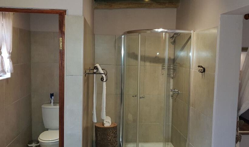 Отель Woodlands Game Lodge