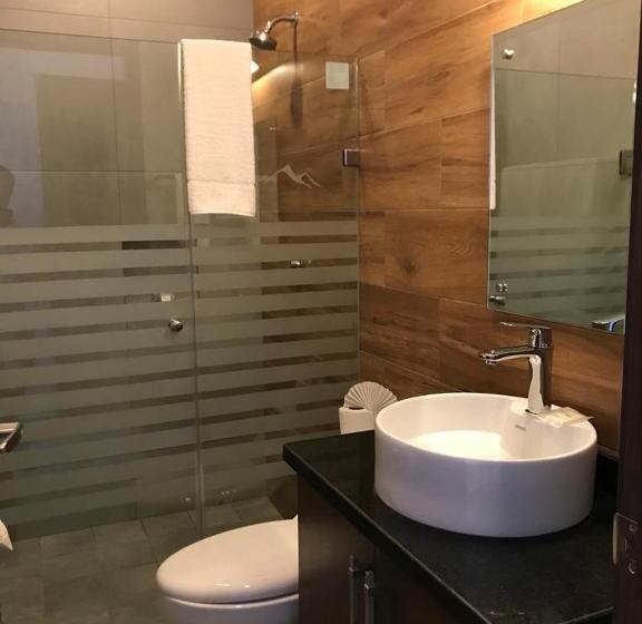 هتل Y Spa Posada Mirador