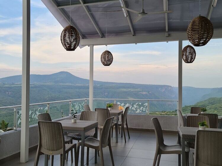 هتل Y Spa Posada Mirador