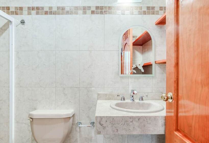 هتل Y Spa Posada Mirador