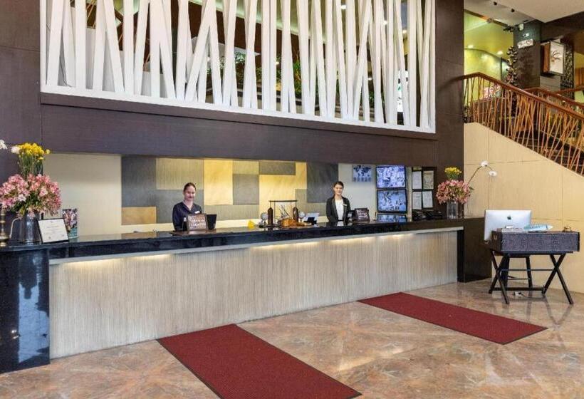 هتل Zen Rooms Venus Parkview Baguio