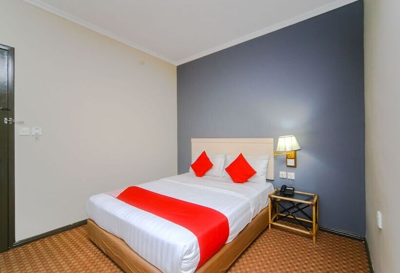 Jockey Lodge Hotel By Oyo Rooms