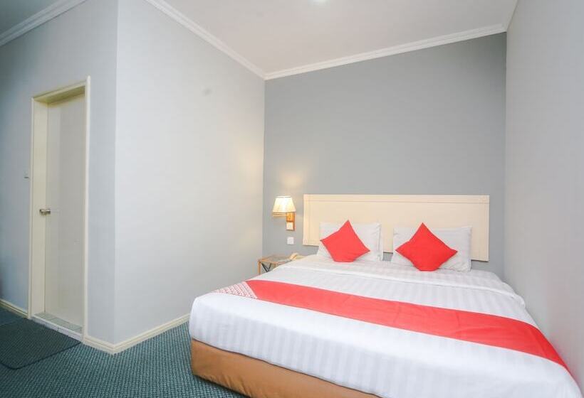 Jockey Lodge Hotel By Oyo Rooms