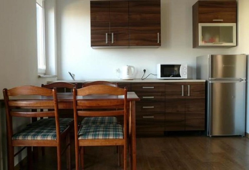 Пансион Amber House