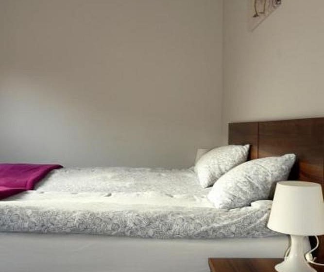 Пансион Amber House