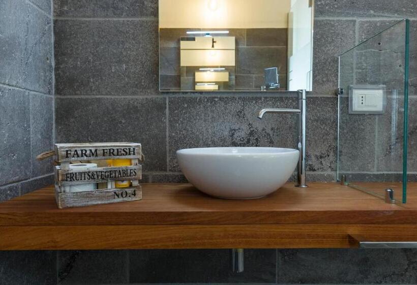 פנסיון Cagliari Marina Guesthouse & Lounge