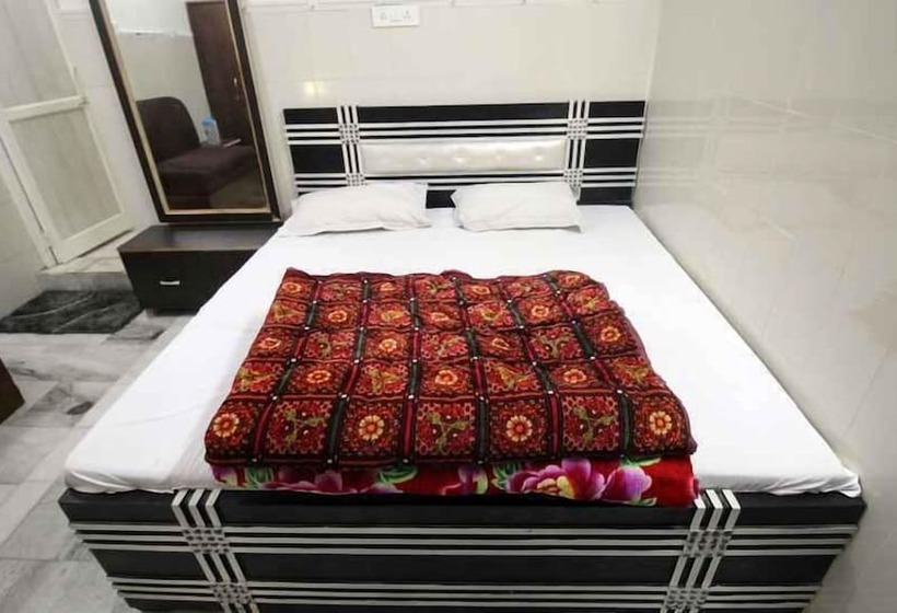 Пансион Central Guest House