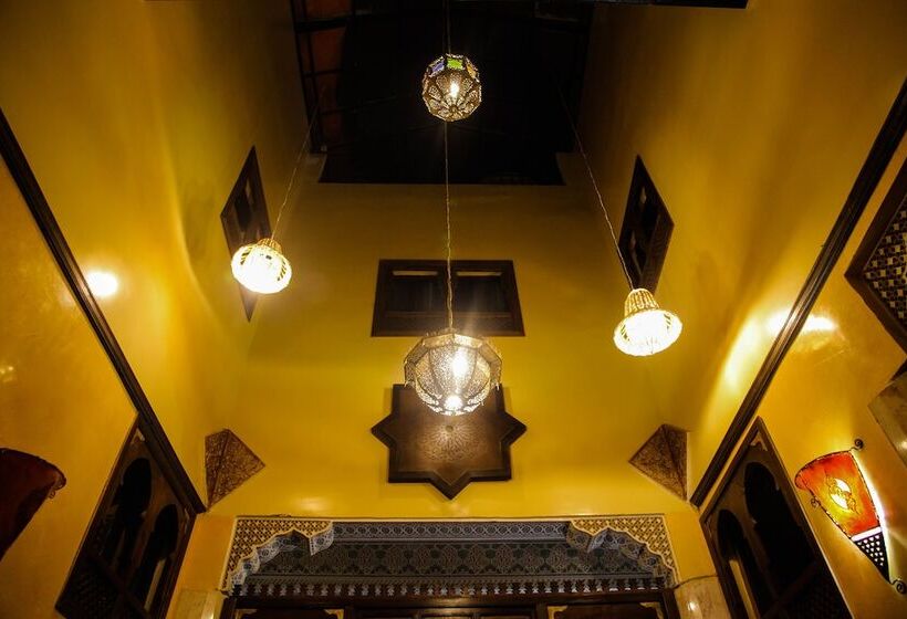 膳宿费 Dar Berrada   Ziat