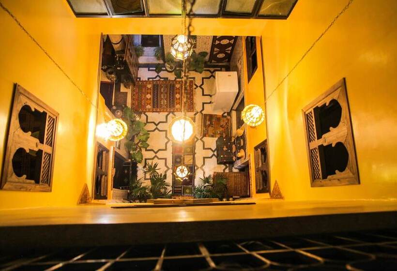 膳宿费 Dar Berrada   Ziat