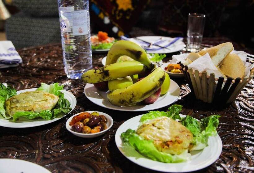 膳宿费 Dar Berrada   Ziat