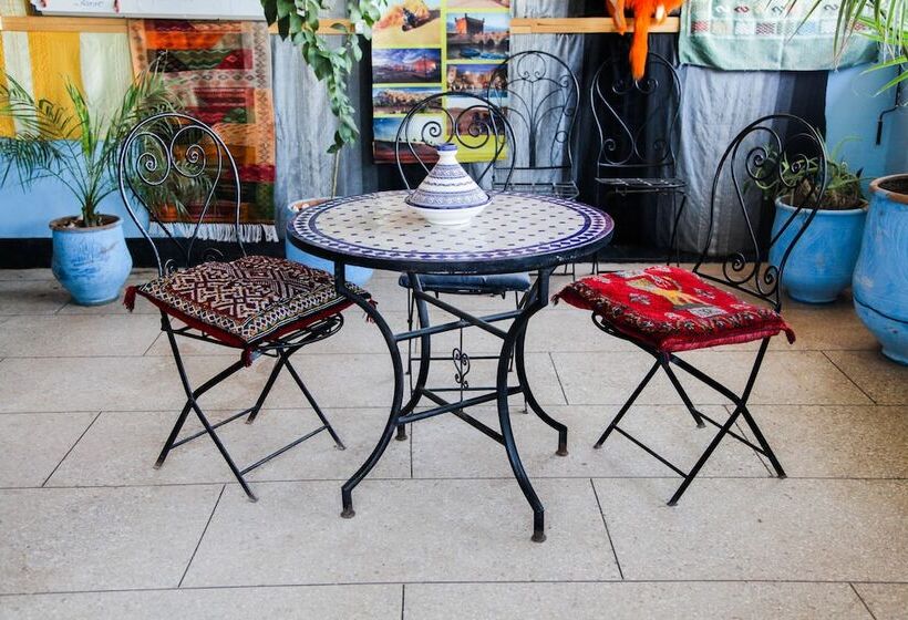 膳宿费 Dar Berrada   Ziat