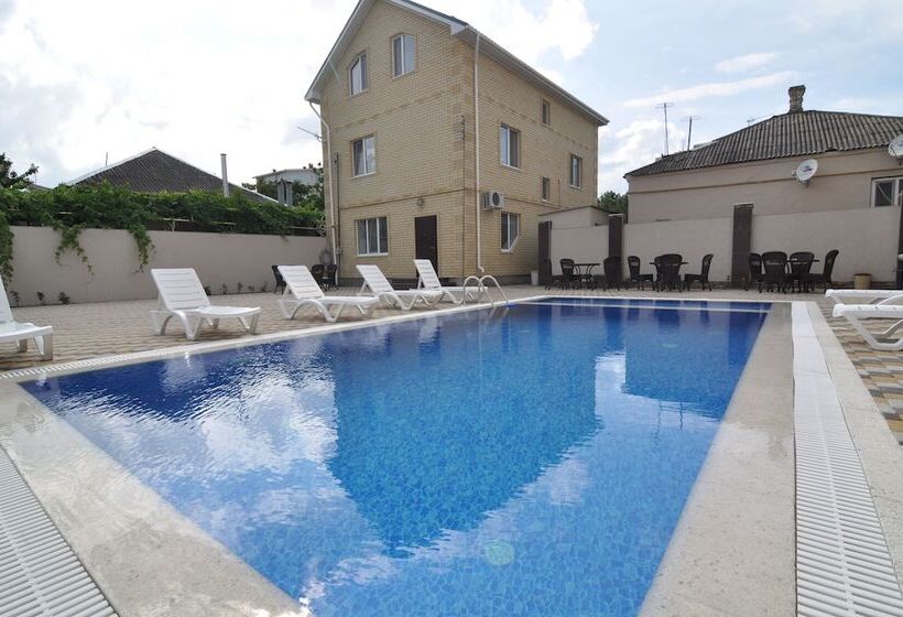 پانسیون Guest House Helena